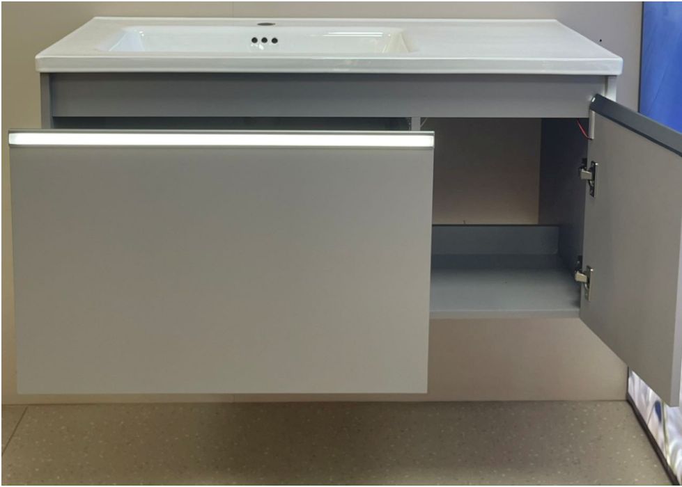 Bath Vanity - Gray (LED) - 40"