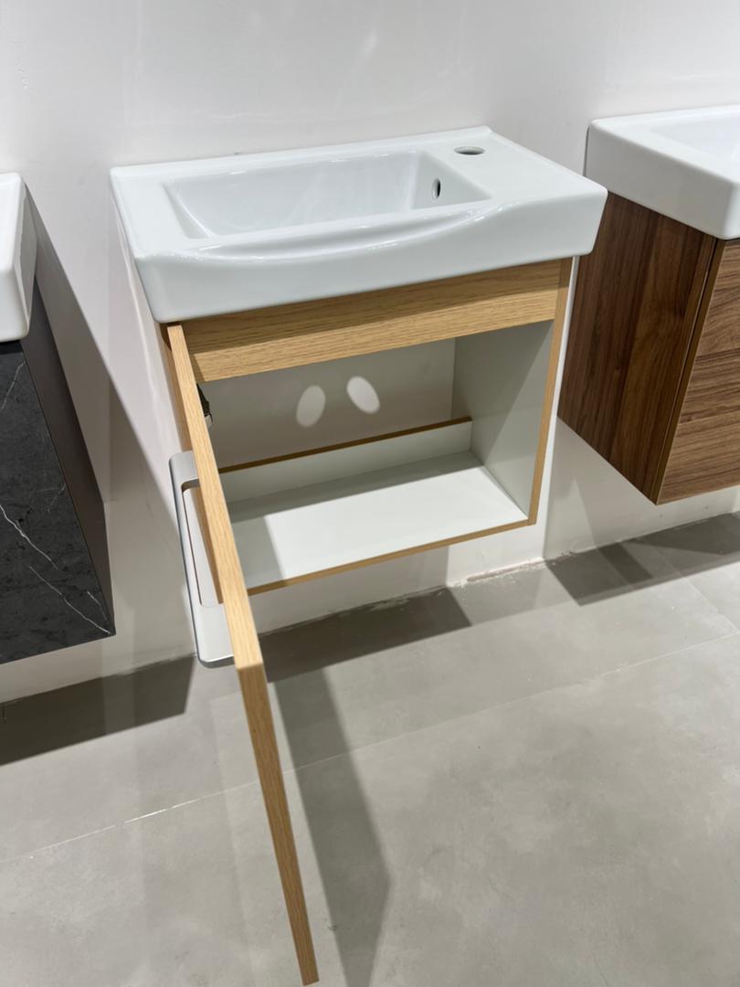 Bath Vanity - 20"