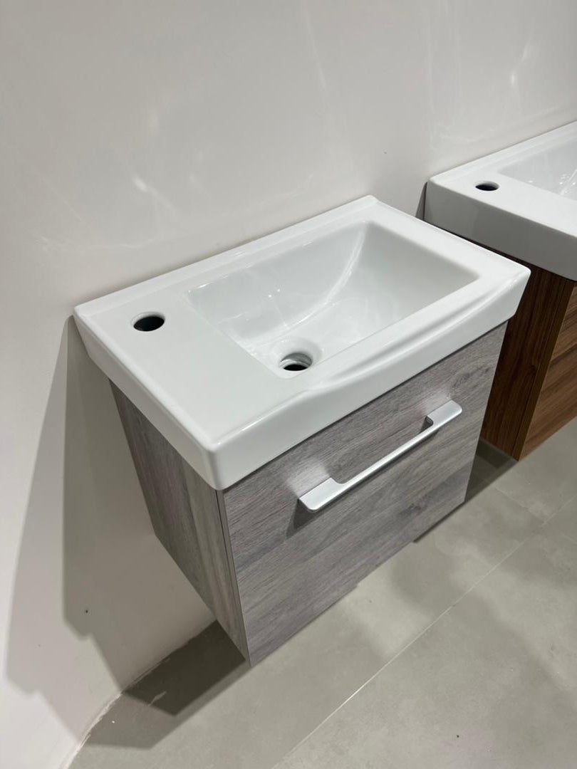 Bath Vanity - 20"